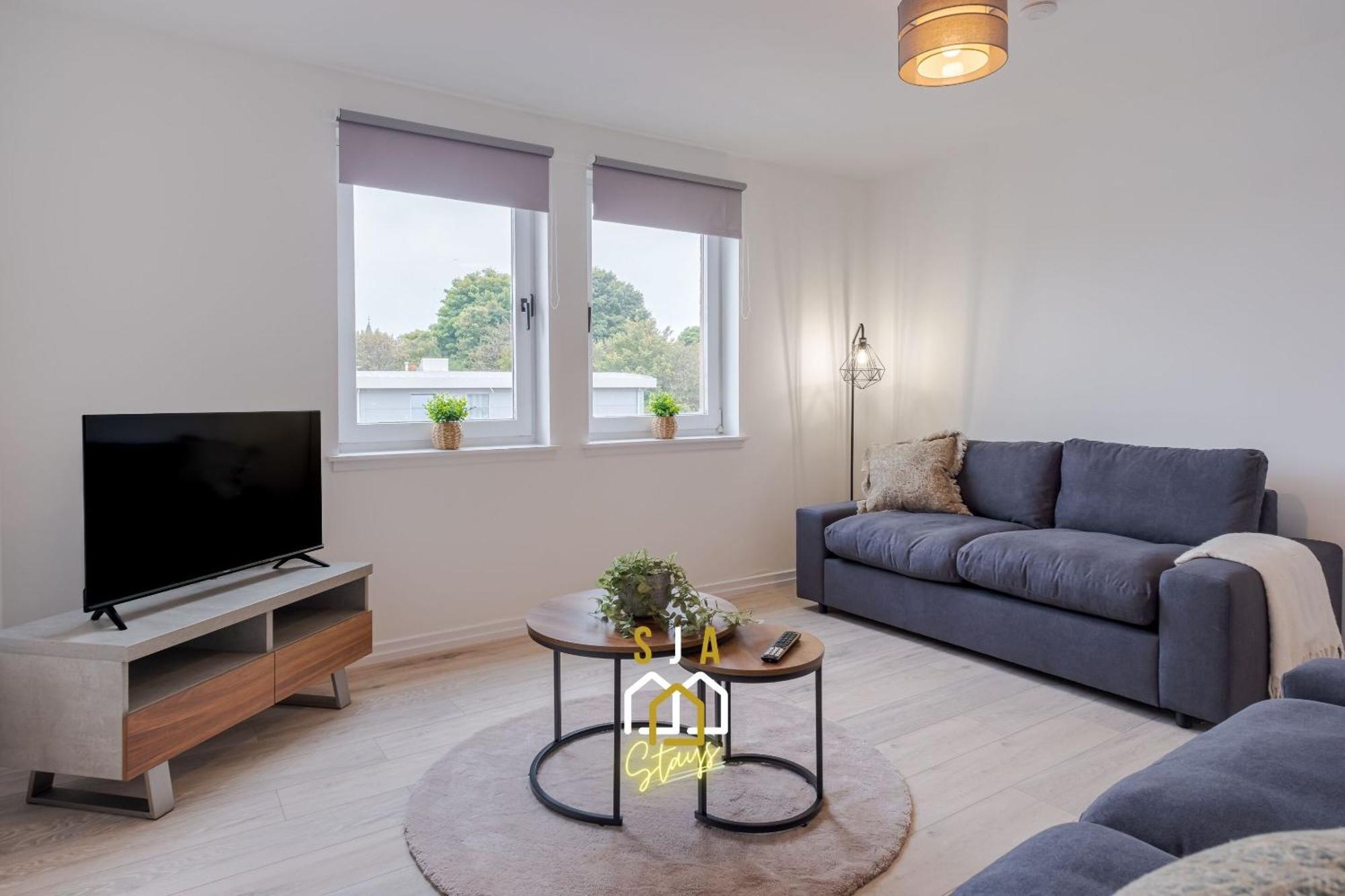 Merkland - Sja - Modern 2 Bed *